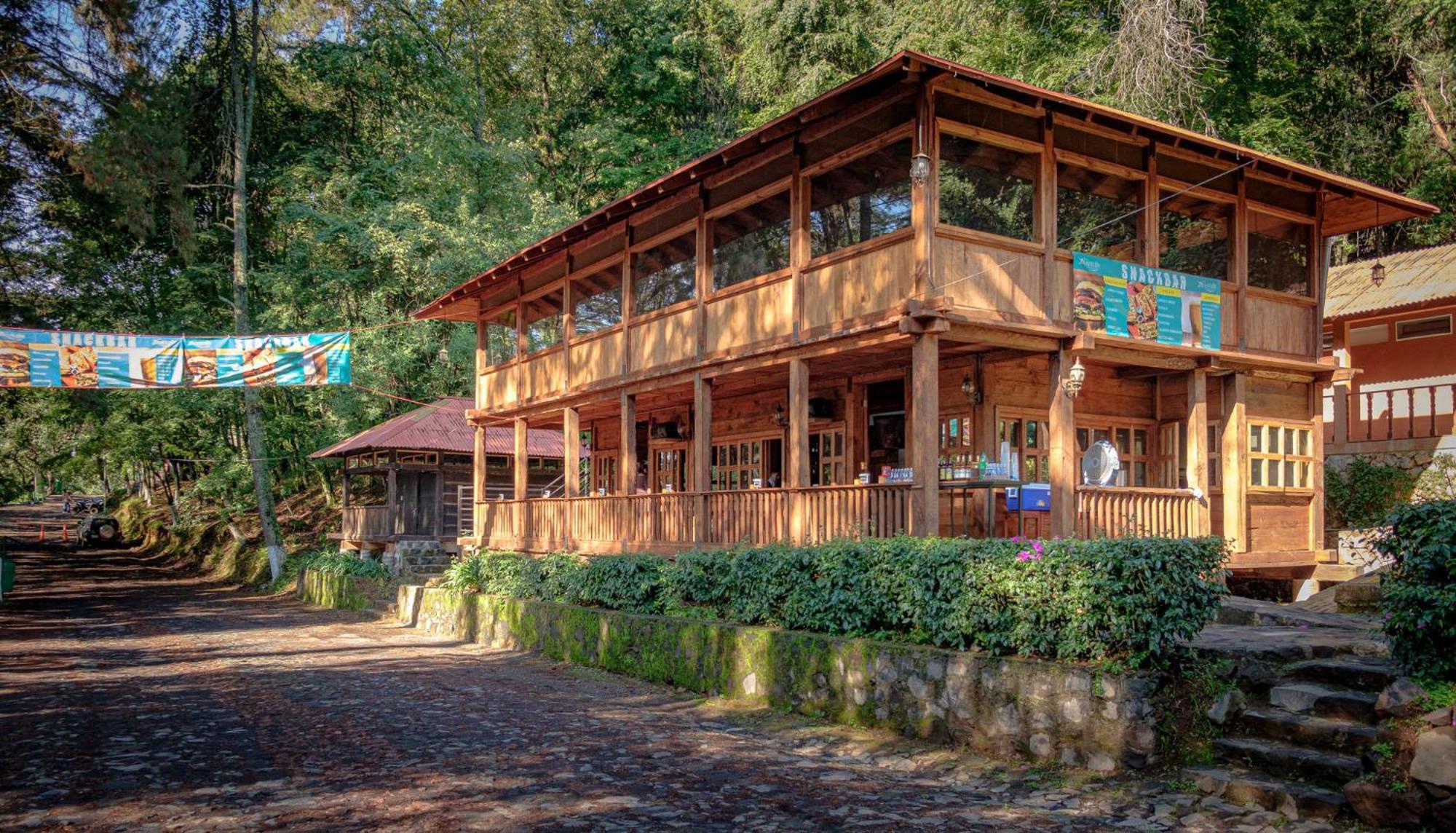 Zirahuen Forest And Resort Eksteriør billede