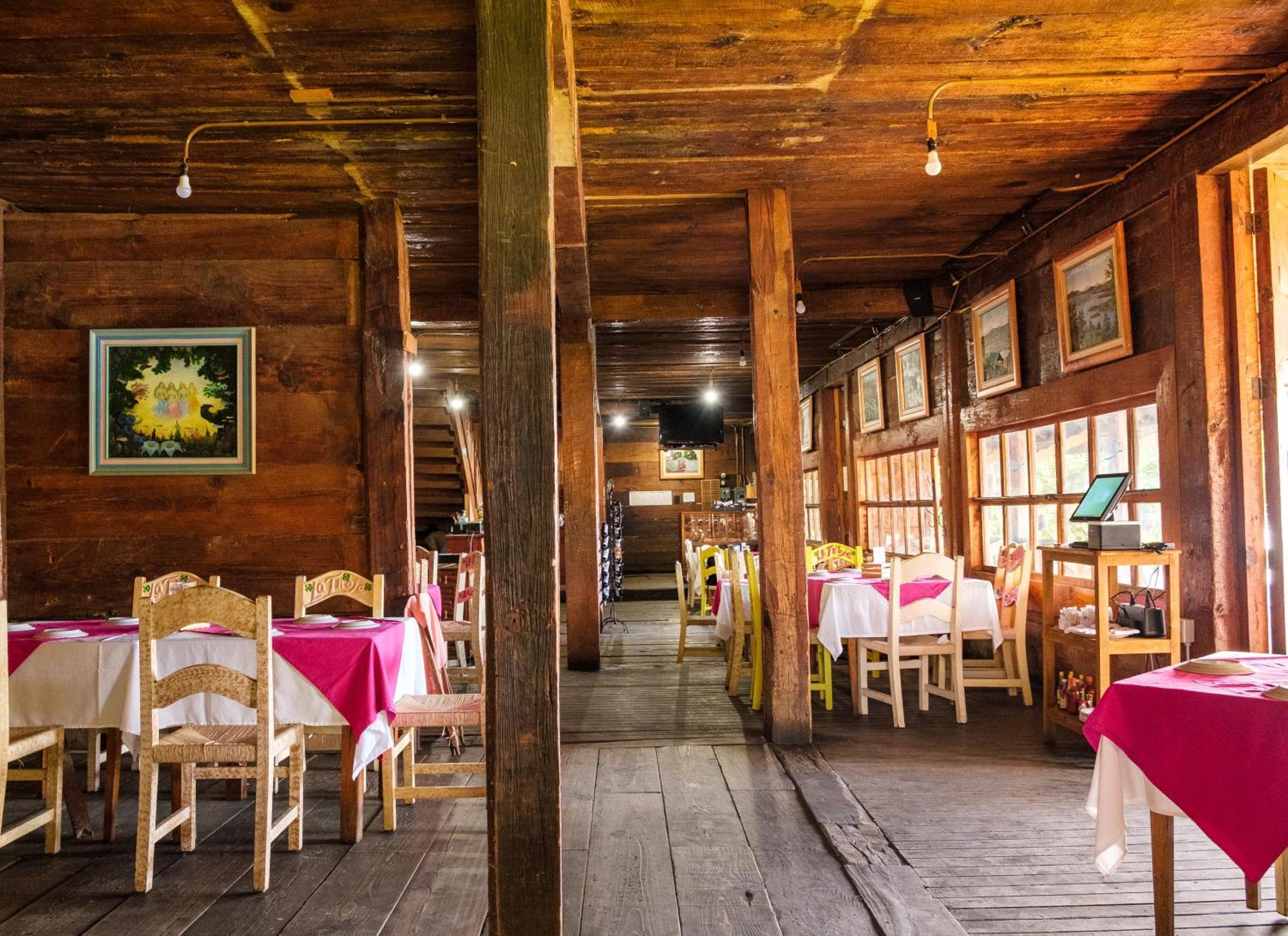 Zirahuen Forest And Resort Eksteriør billede